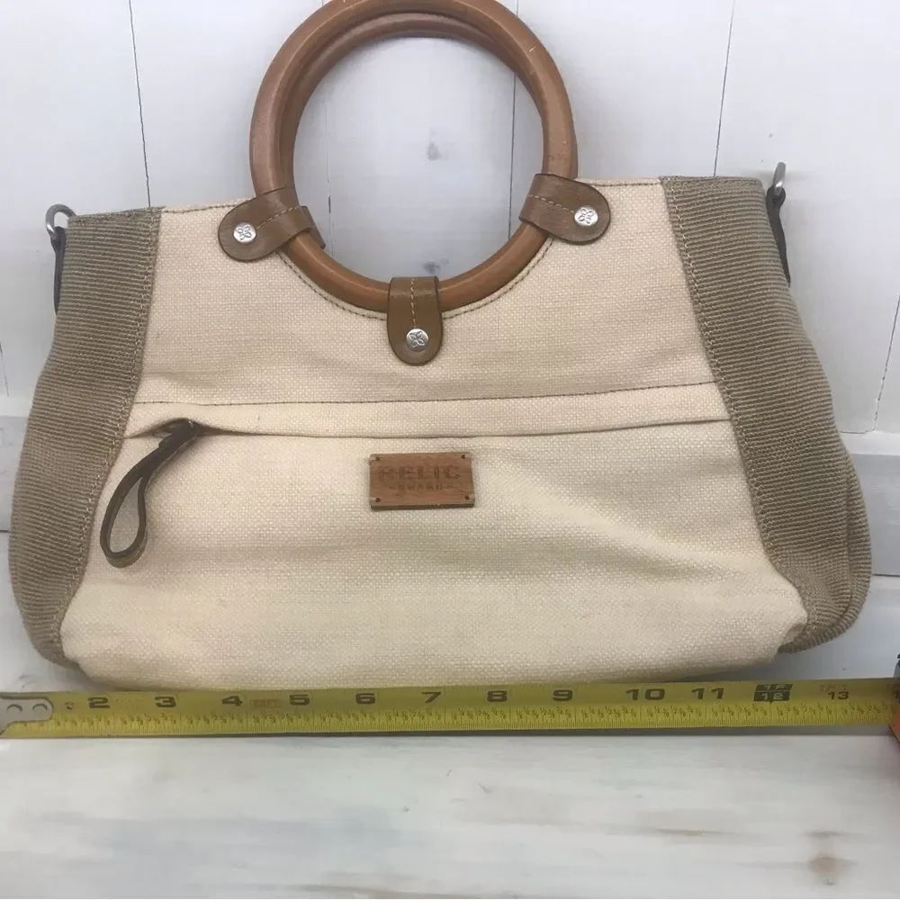 Relic Wooden Handle Purse - Picture 5 of 6